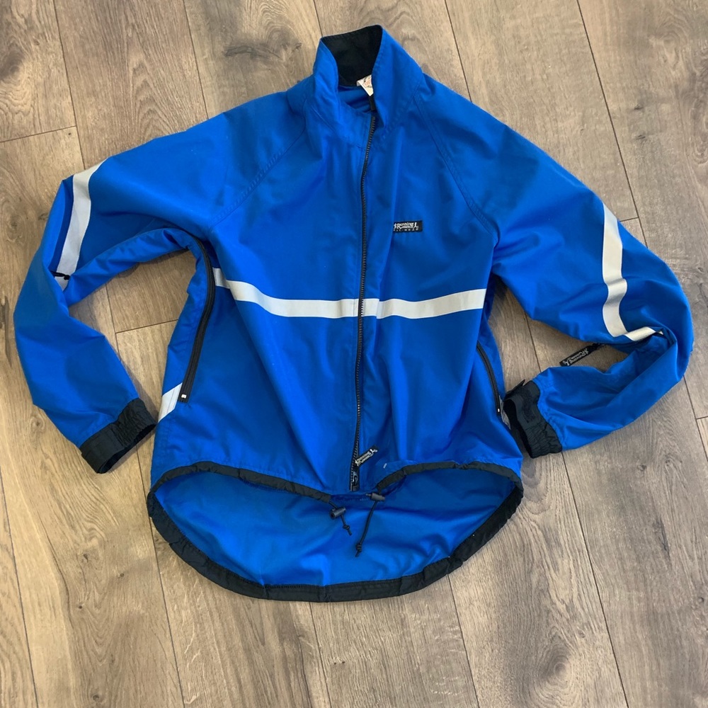 Running Room blue running jacket